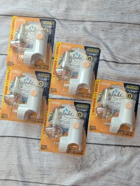 Glade Plug-In Warmer Packs in White and Peach